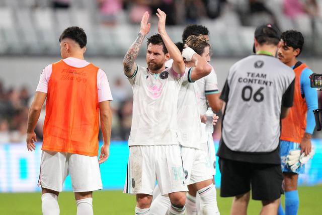 Messi, Kariyerinde Rekorlar Kırmaya Devam Ediyor: 49.uncu Kupasını Kazandı