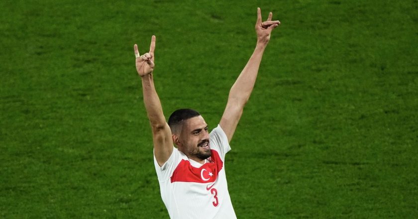 EURO 2024: UEFA, Milli Takım oyuncusu Merih Demiral’e ‘gri kurt selamı’ nedeniyle soruşturma başlattı