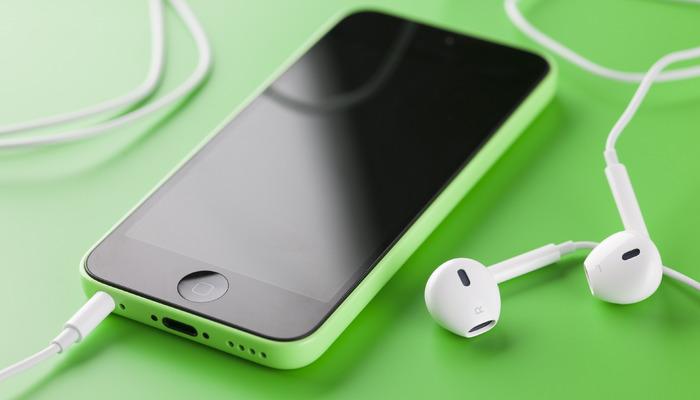 iPhone 5C ne zaman piyasaya çıktı?  iPhone 5C çıktığında fiyatı ne kadardı ve özellikleri nelerdi?