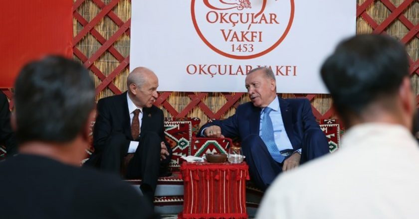 Erdoğan ve Bahçeli Ahlat’ta han çadırında buluştu – Son Dakika Siyasi Haberler