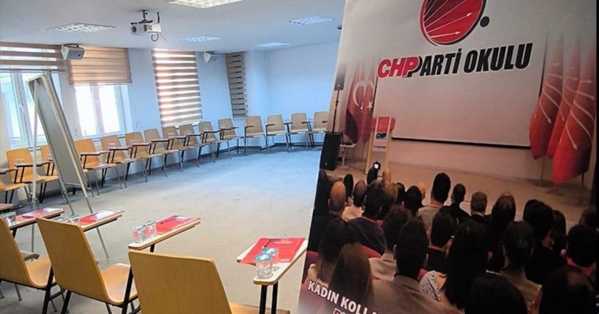 CHP Parti Okulu 25 Ağustos’ta çalıştay düzenleyecek – Son Dakika Siyaset Haberleri