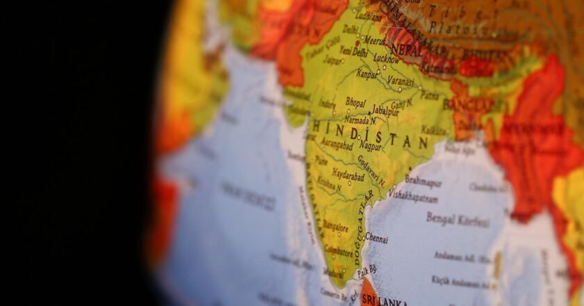 Hindistan'da helal sertifikası yasaklansın çağrısı