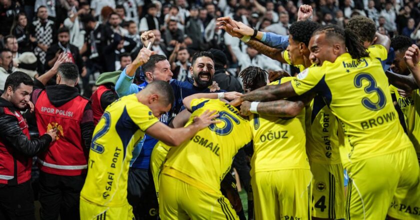 Fenerbahçe’de derbi sonrası olanlar oldu! Canlı izlediler hayran kaldılar… Her an teklif gelebilir!