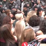 Ankara Meclis önünde ‘cinsel istismar’ protestosu: Polis müdahalesi!